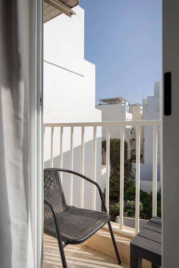 Modern 2Br Apartment Close To Sea, In The Heart Of Sliema Malta