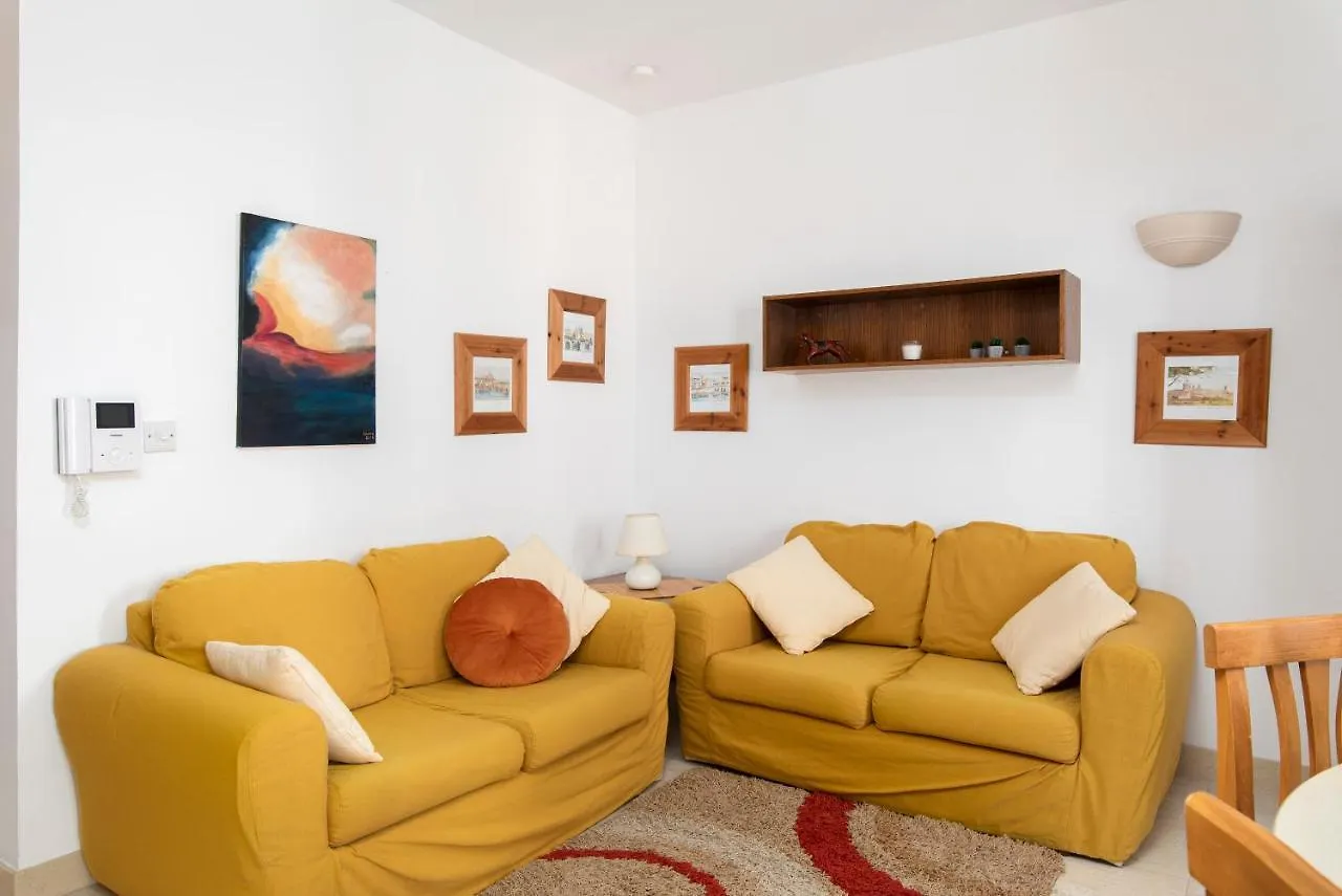 Modern 2Br Apartment Close To Sea, In The Heart Of Sliema